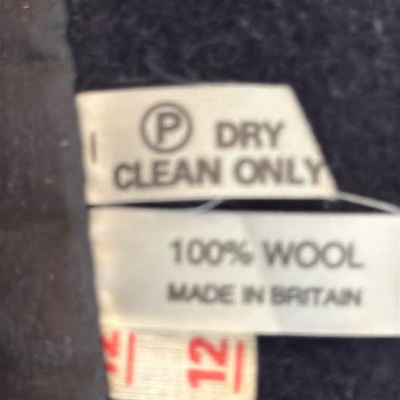 Vintage Navy Wool Peacoat with a Velvet Collar & Sleeve Cuff Detail Size 12 - Picture 2 of 10